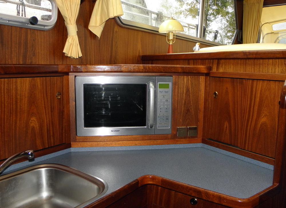 Vorschiff, Innenausstattung